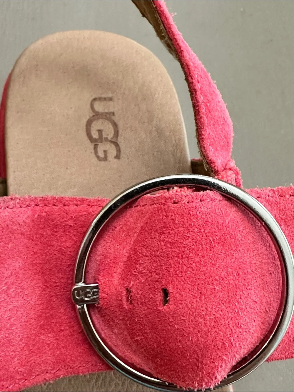 UGG April Platform Espadrille Sandals Coral Pink Suede Buckle Sz 7